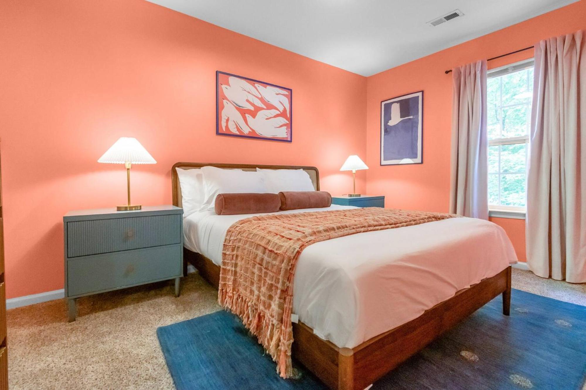 4br Minutes To Uptown | Pet Friendly